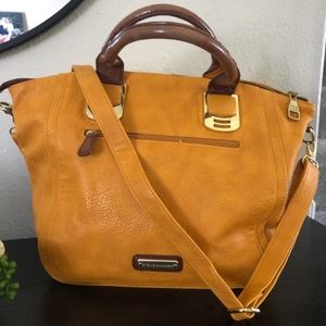 Steve Madden leather purse